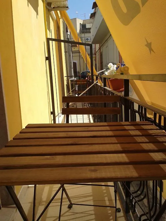 Il Sole Del Mediterraneo Noto Bed & Breakfast